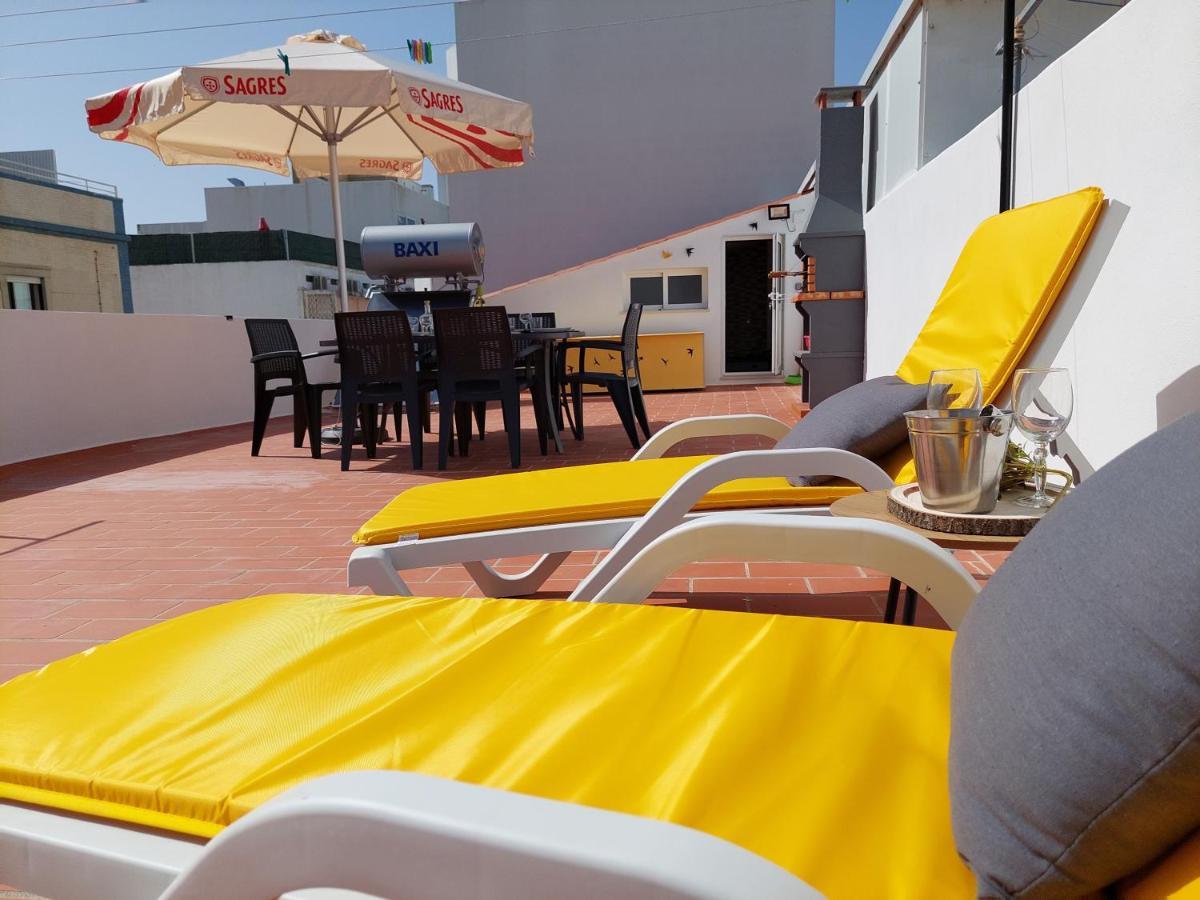 Casa Amarela: Conforto E Localizacao Perfeita! Faro Kültér fotó