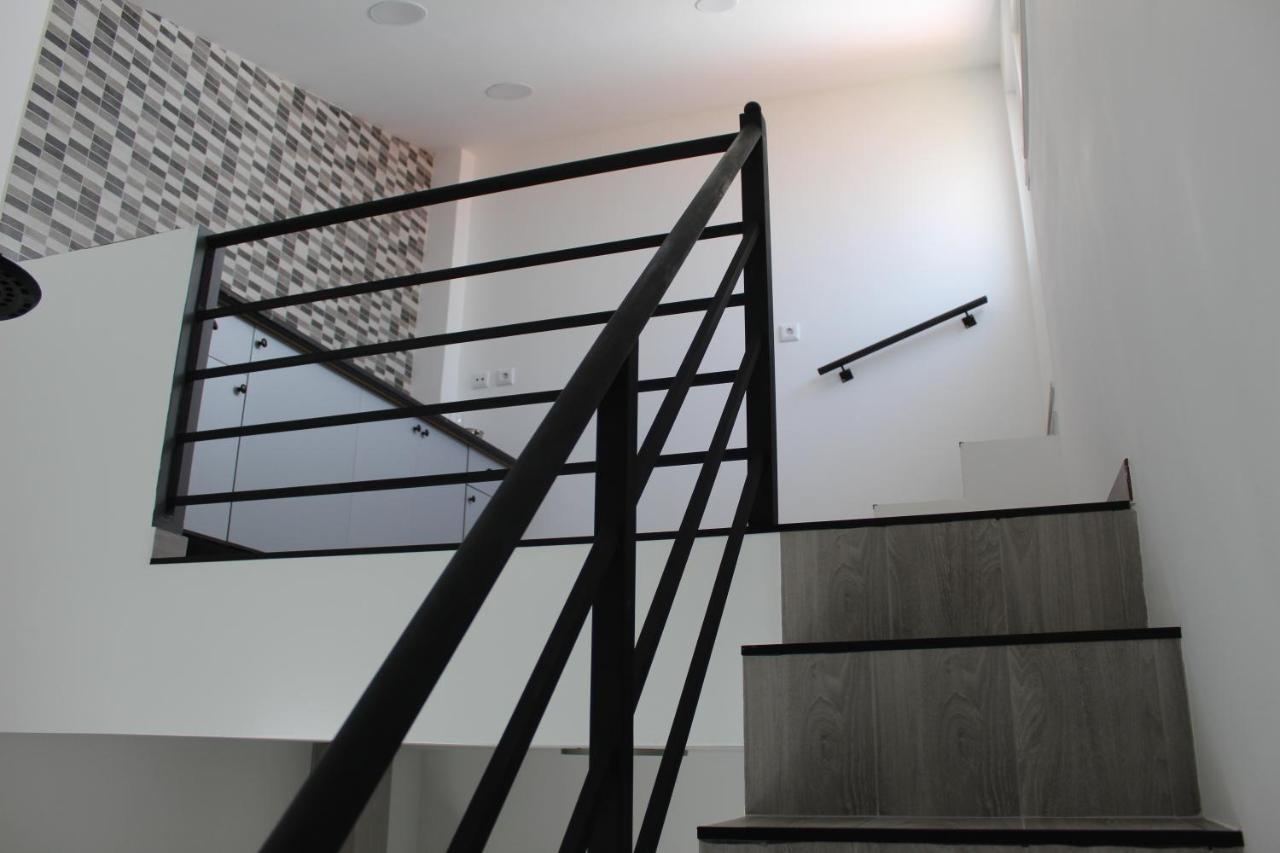 Casa Amarela: Conforto E Localizacao Perfeita! Faro Kültér fotó