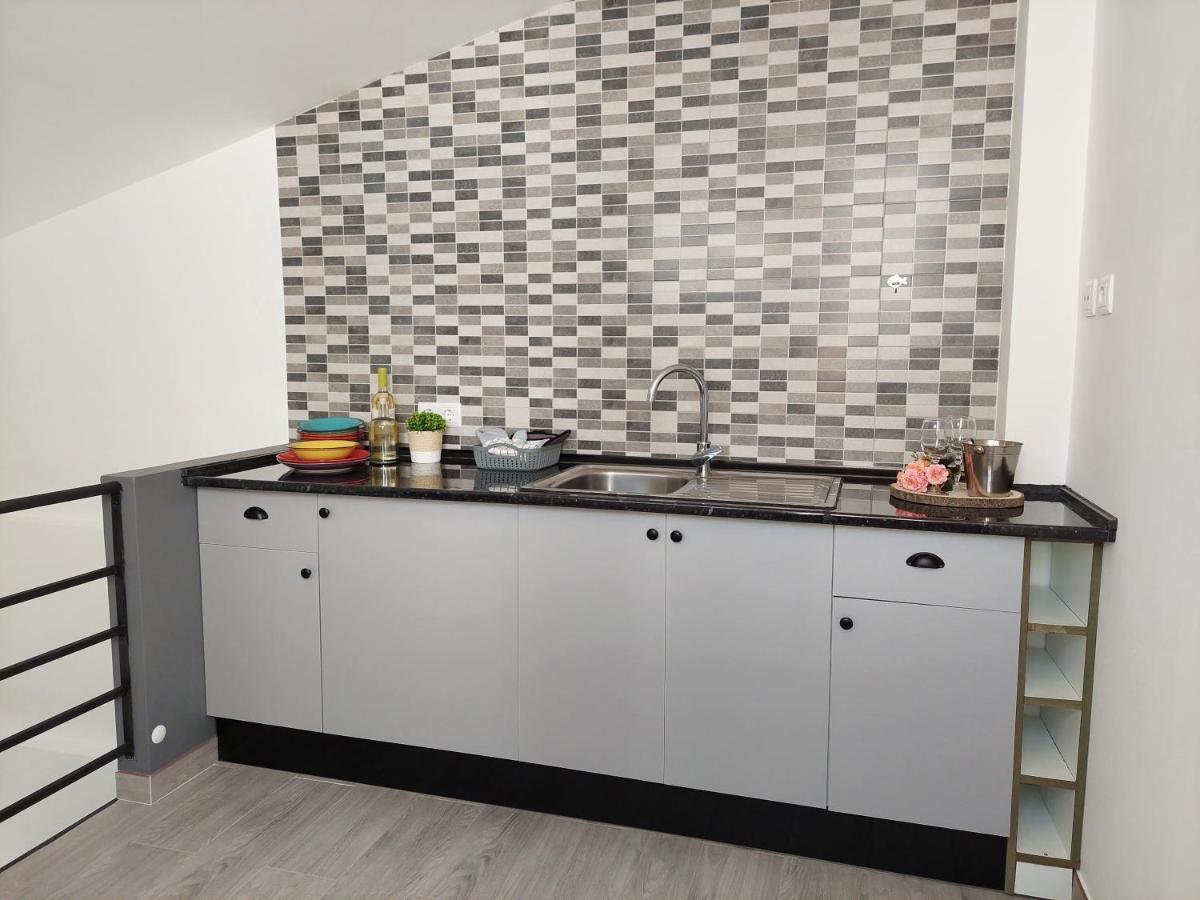 Casa Amarela: Conforto E Localizacao Perfeita! Faro Kültér fotó